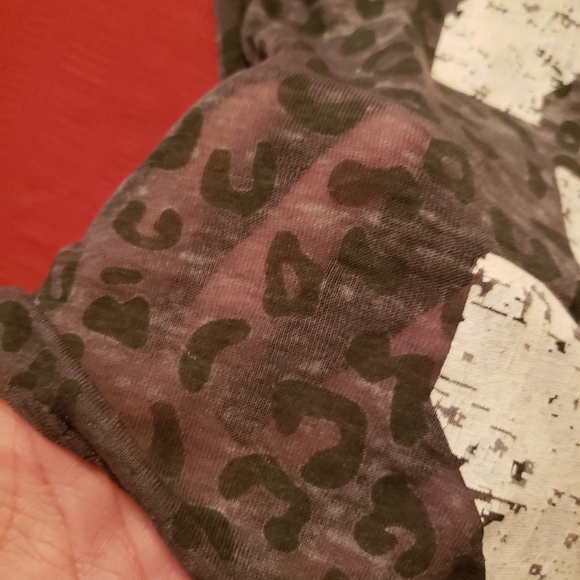 Shear, cute, animal print, short sleeved t shirt - Picture 3 of 5